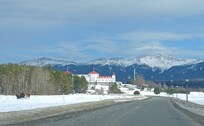 Driving up to The Mt. Washington Hotel for our spa day.