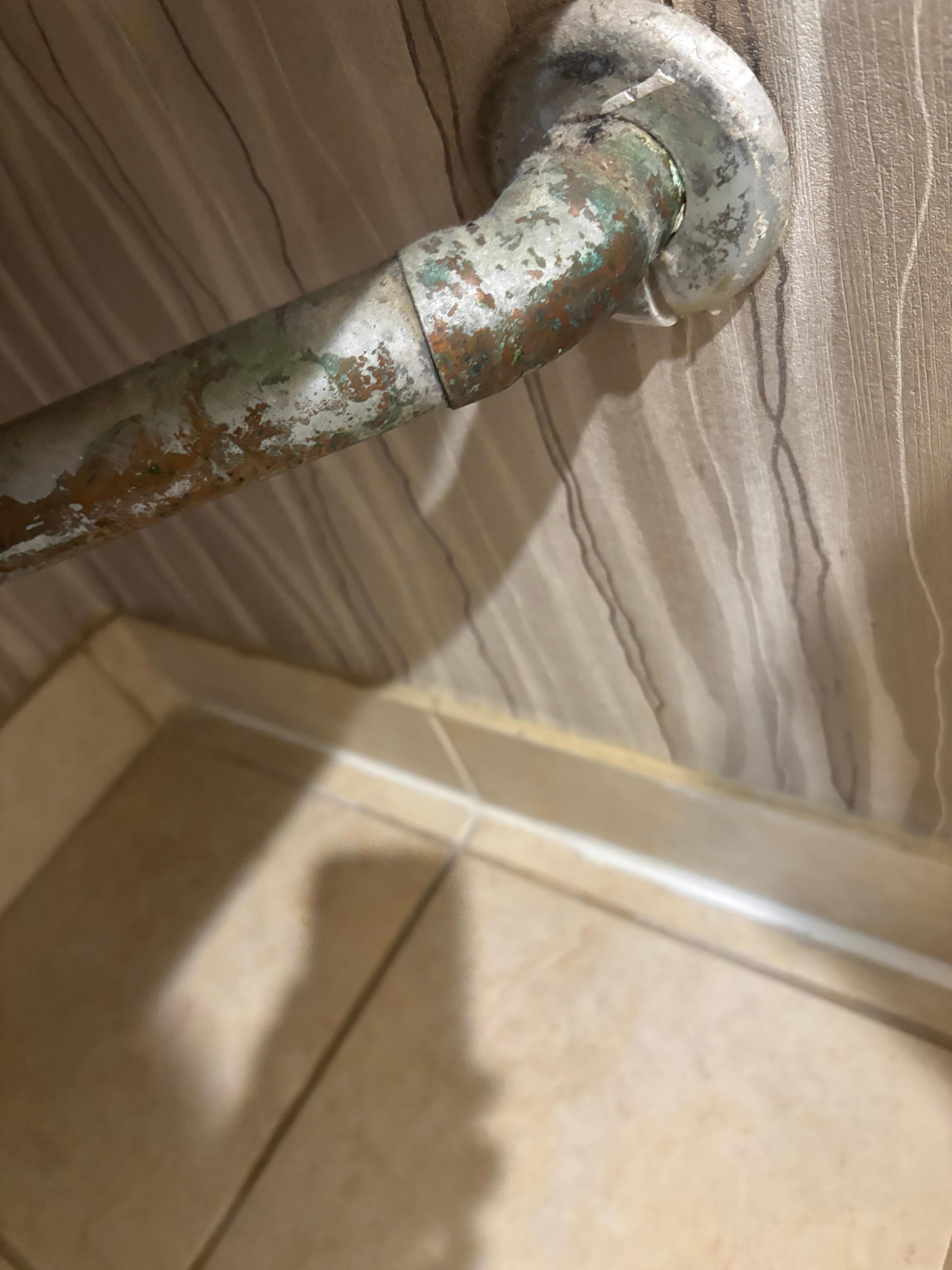 Verán las tuberías oxidadas necesitan mantenimiento 