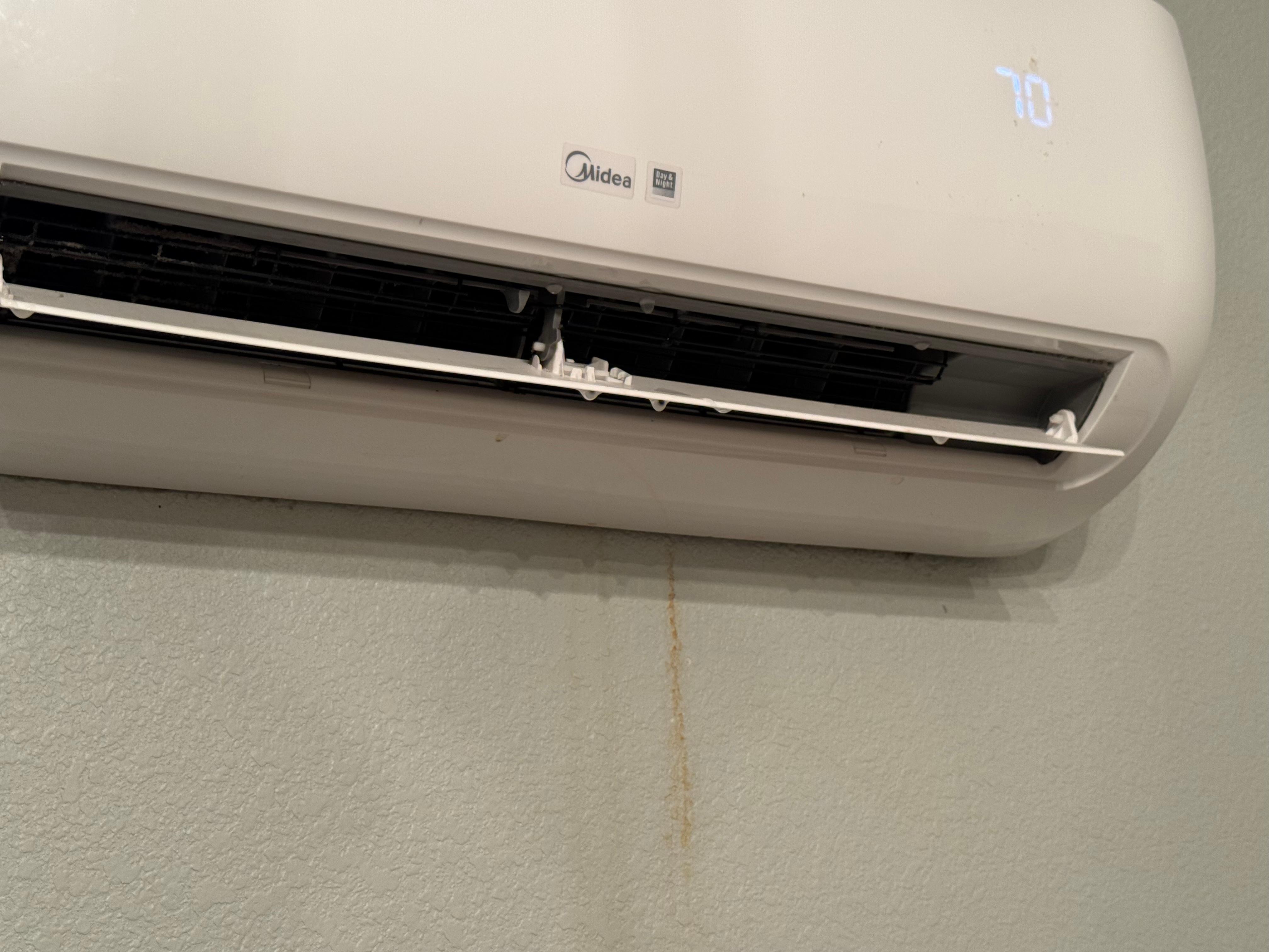 This shows the wall stains that Charmaine said had not dripped but just a few drops before.