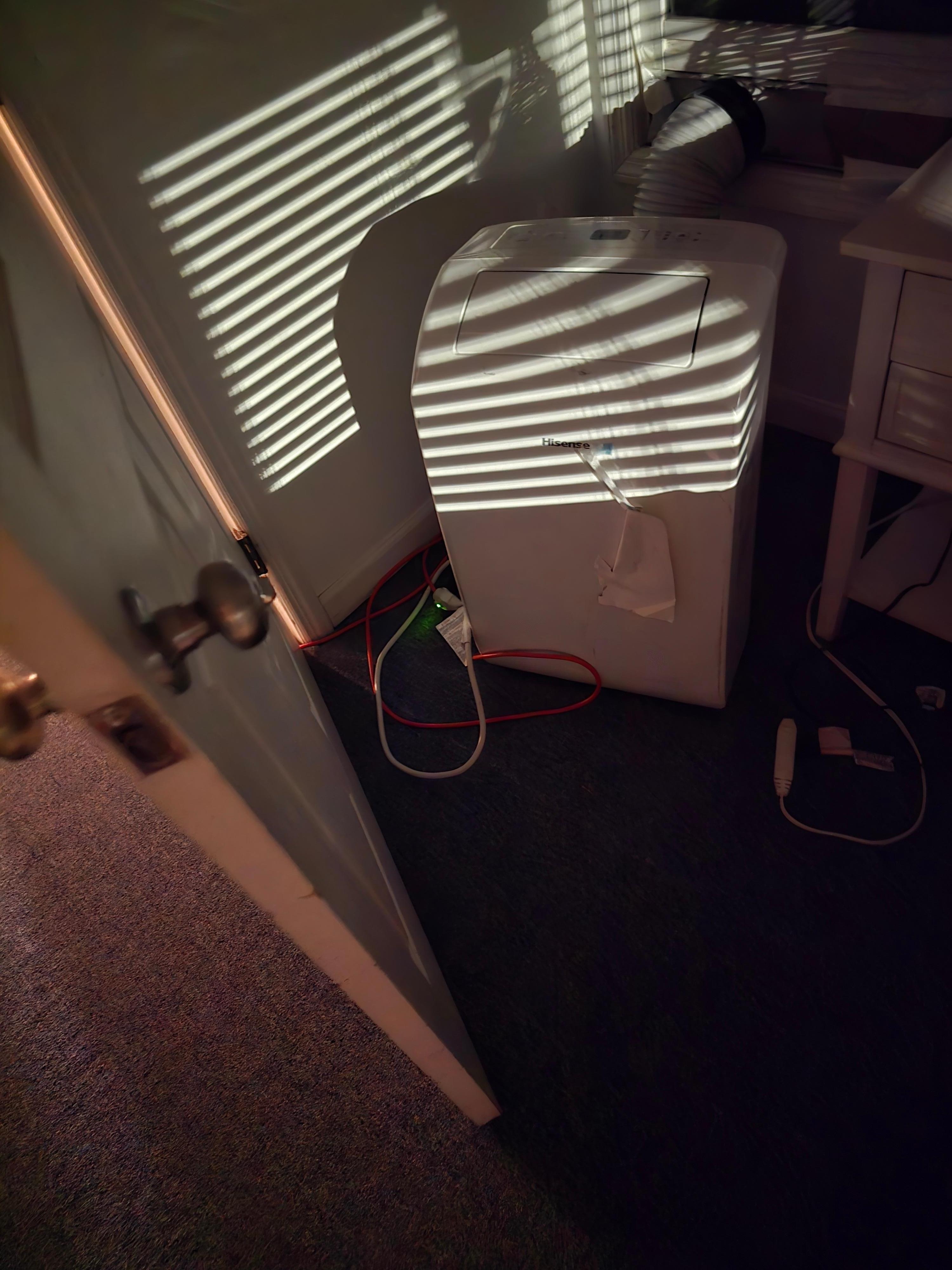 A/C unit in master which only had power sometimes.