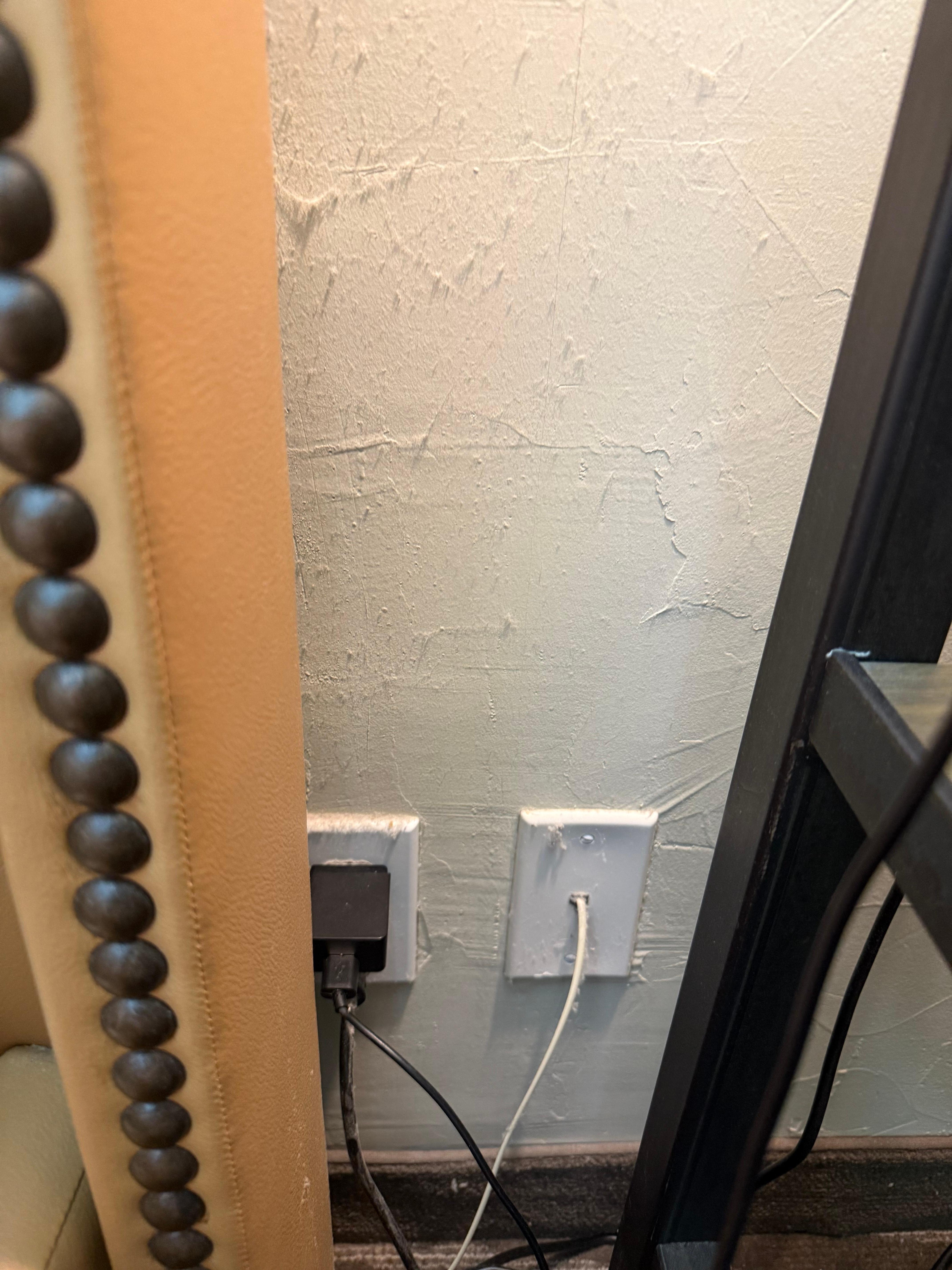 You can clearly see the dust accumulated 