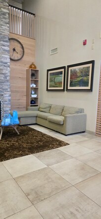 Hotel lobby - Gross Sofa