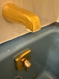 All sinks were gross but I can only upload 8 photos
