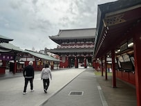 Temple within 10 minutes walk.