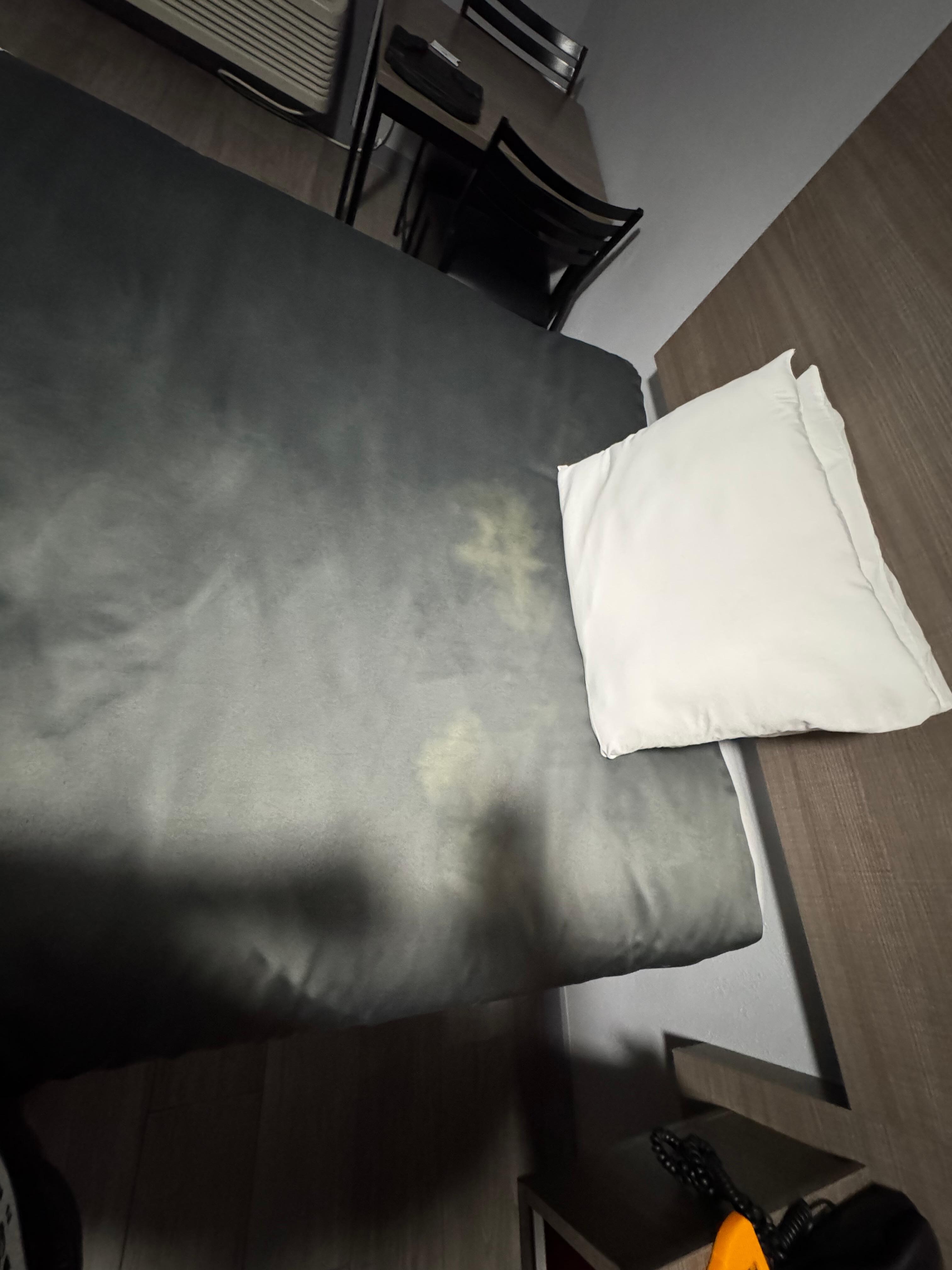 Sheets dirty 