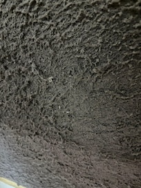 This is the thick dirt on the air conditioning filter!