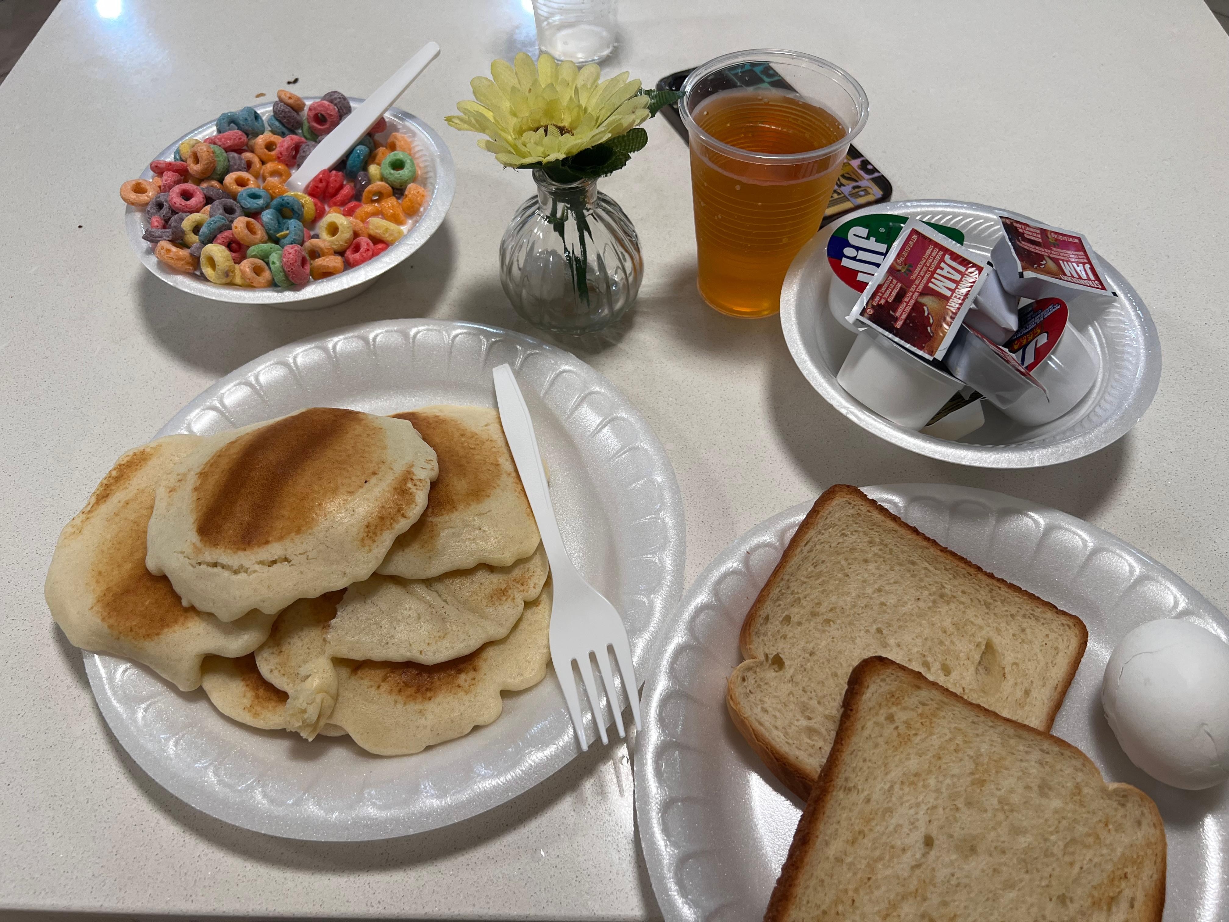Breakfast 