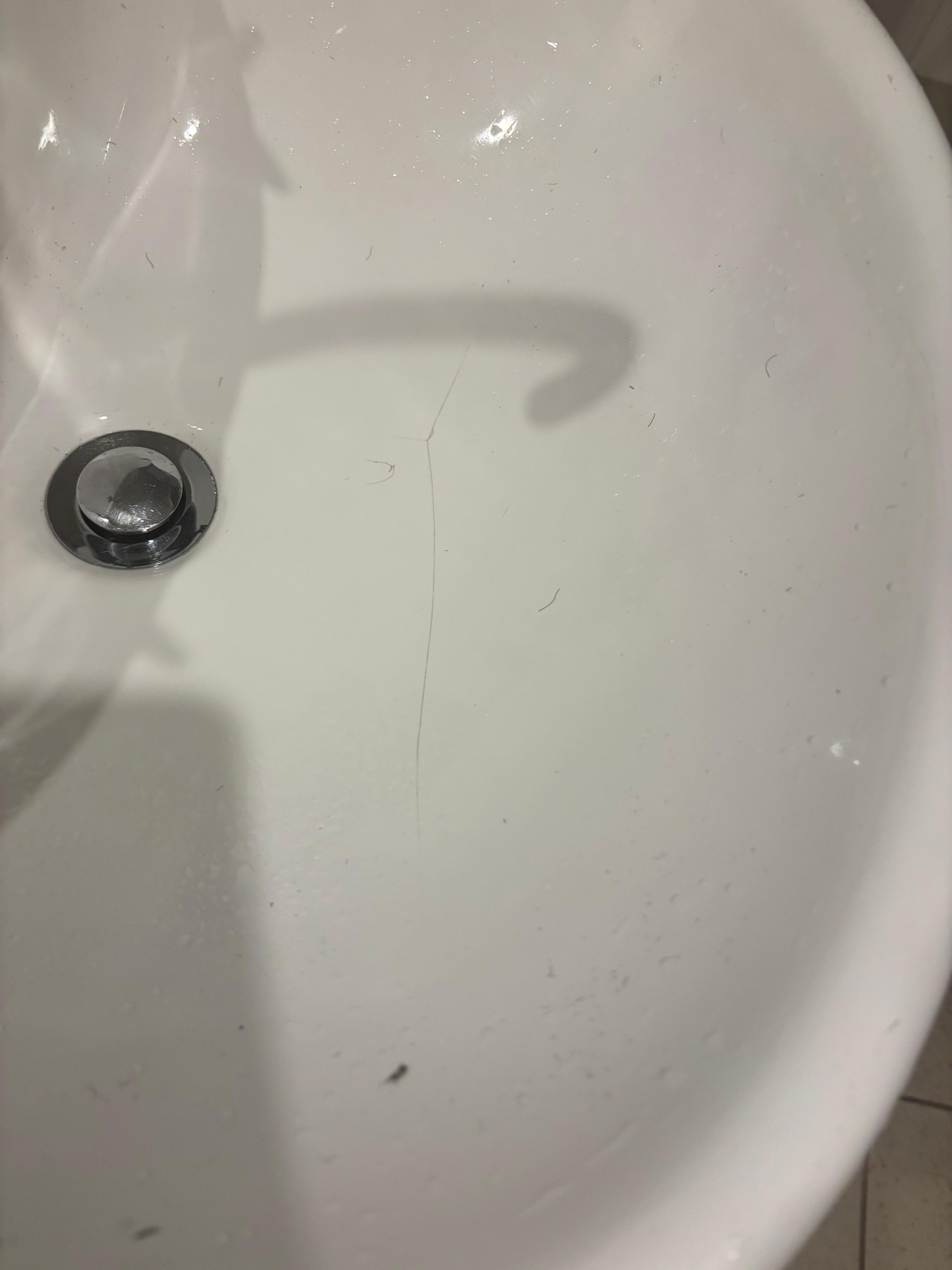 Crack in sink