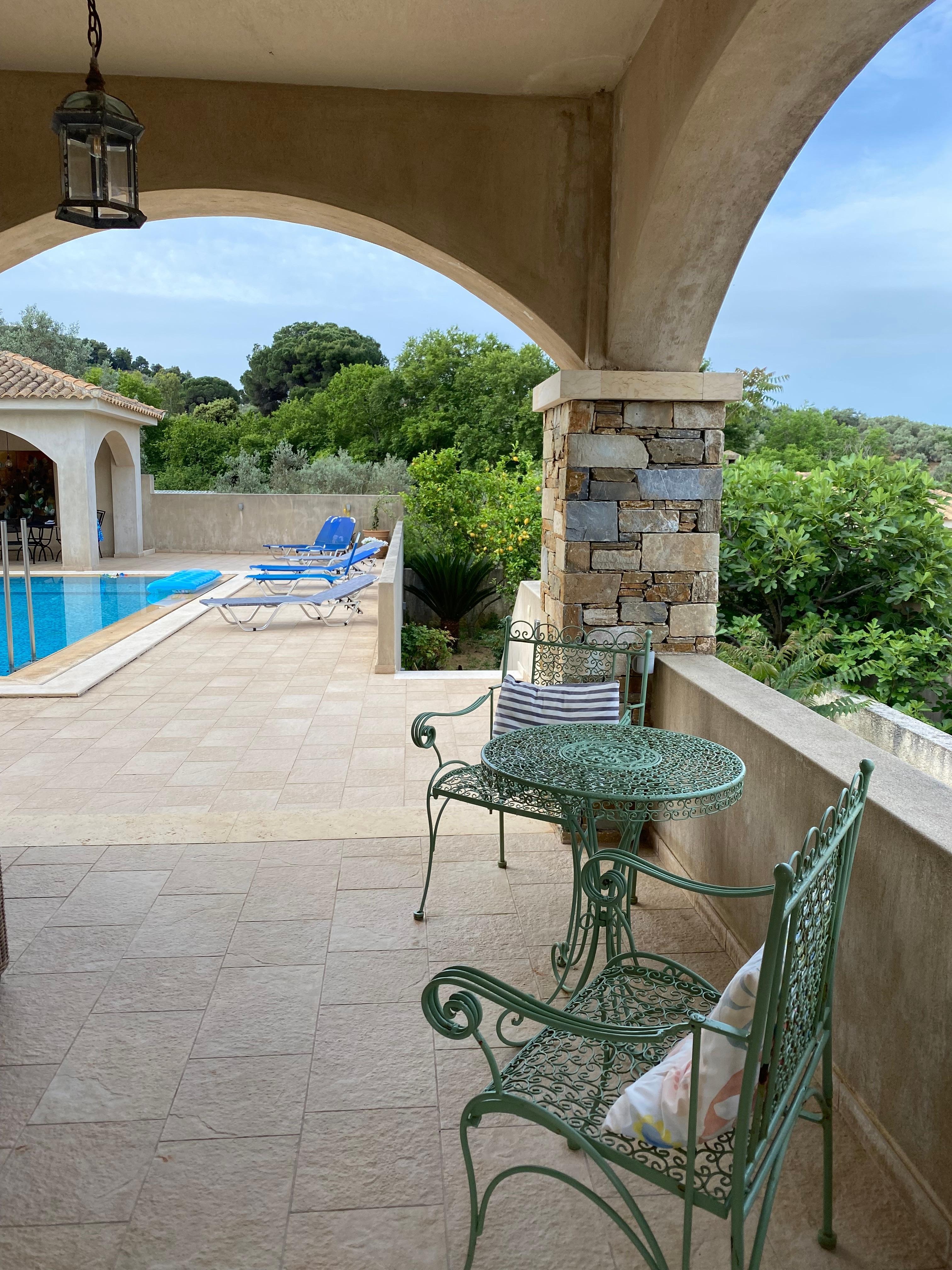 Shady area to sit and enjoy the views