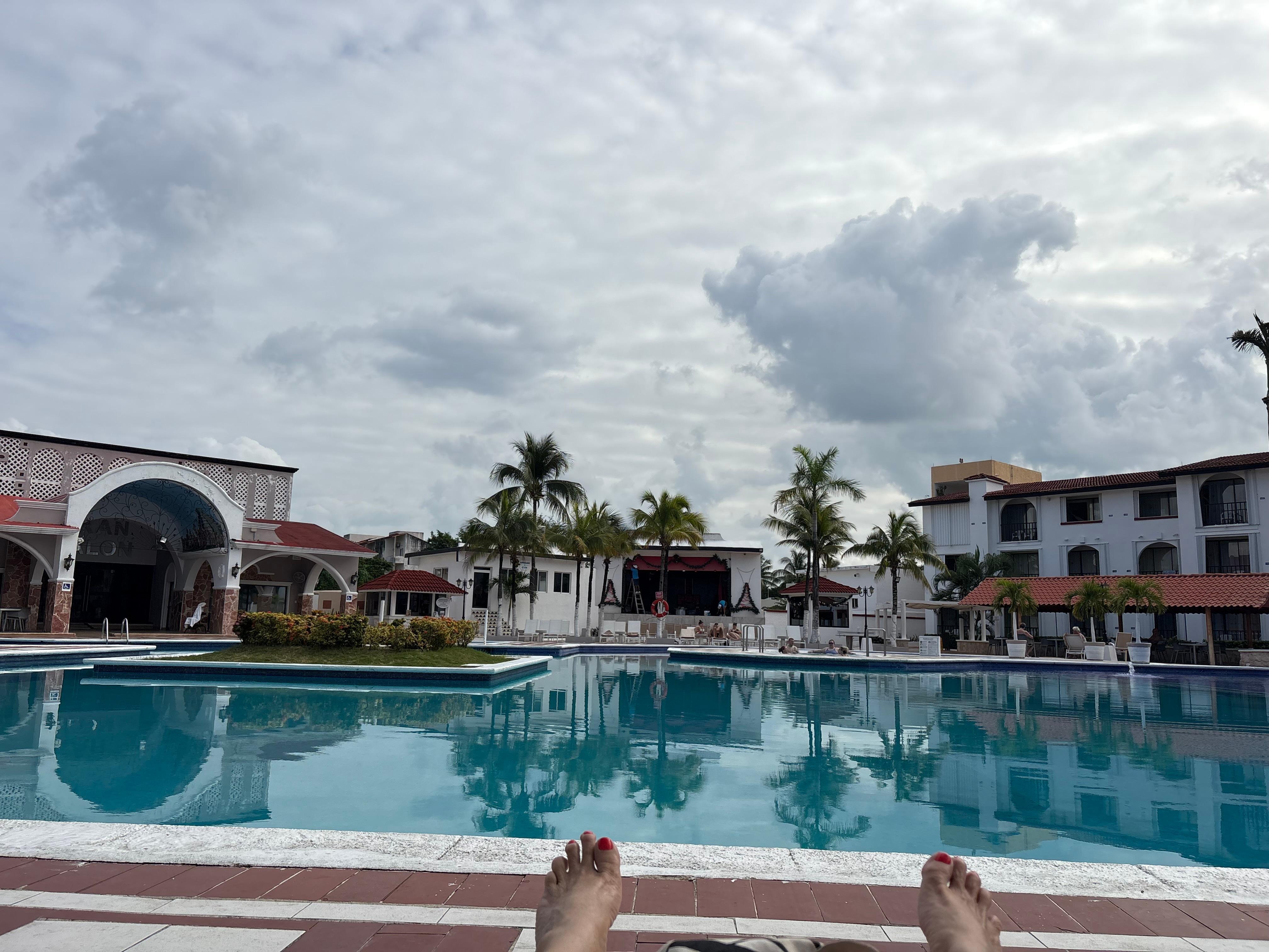 Beautiful pool area with lots of activities.