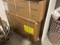 Annoying in a 23M studio. Store your boxes somewhere else.