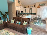 Roomy living room and kitchen