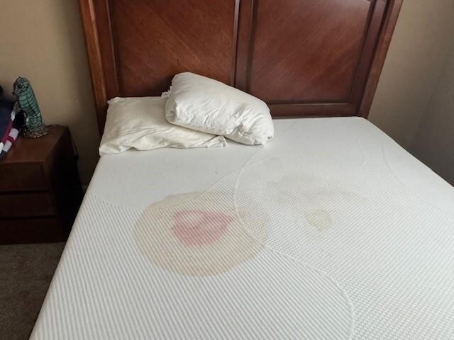 Guest bed room after sheet where taken off