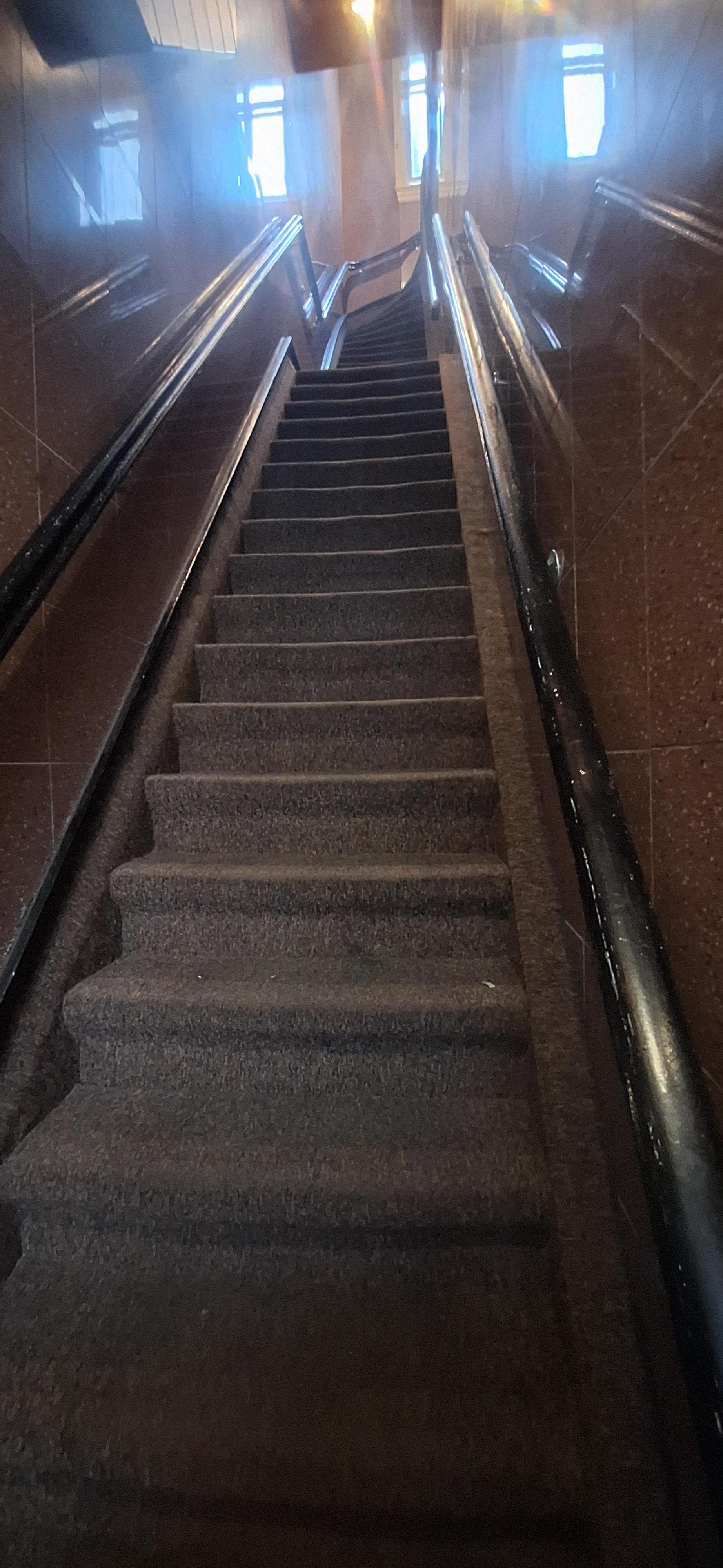 Escalera de acceso
