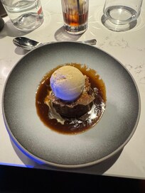 Dessert at the Gallery