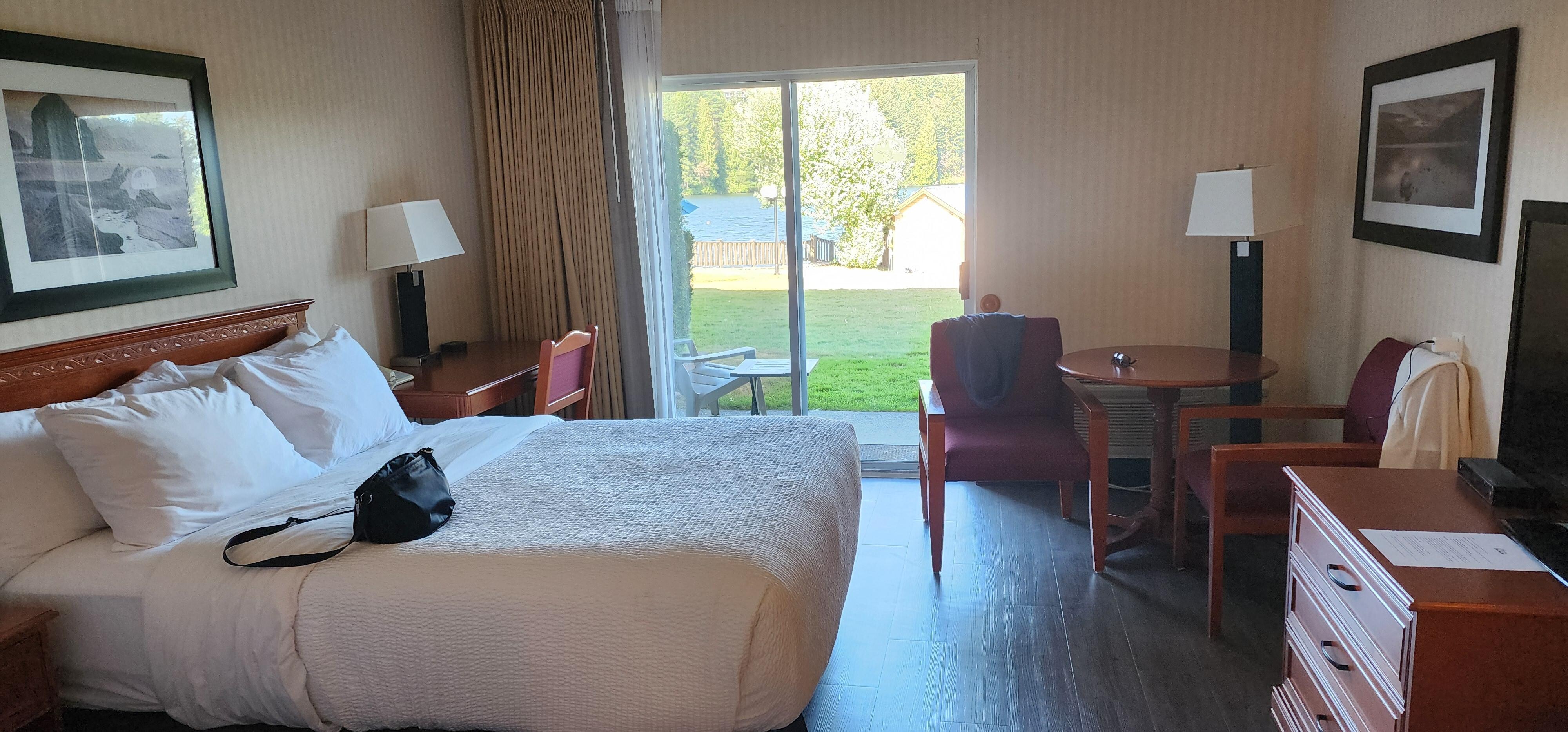 Spacious room