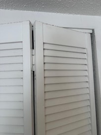 Dust hung from all door tops and louvers