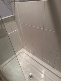 Shower bodged up and basin cracked