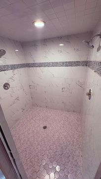 Walk in shower