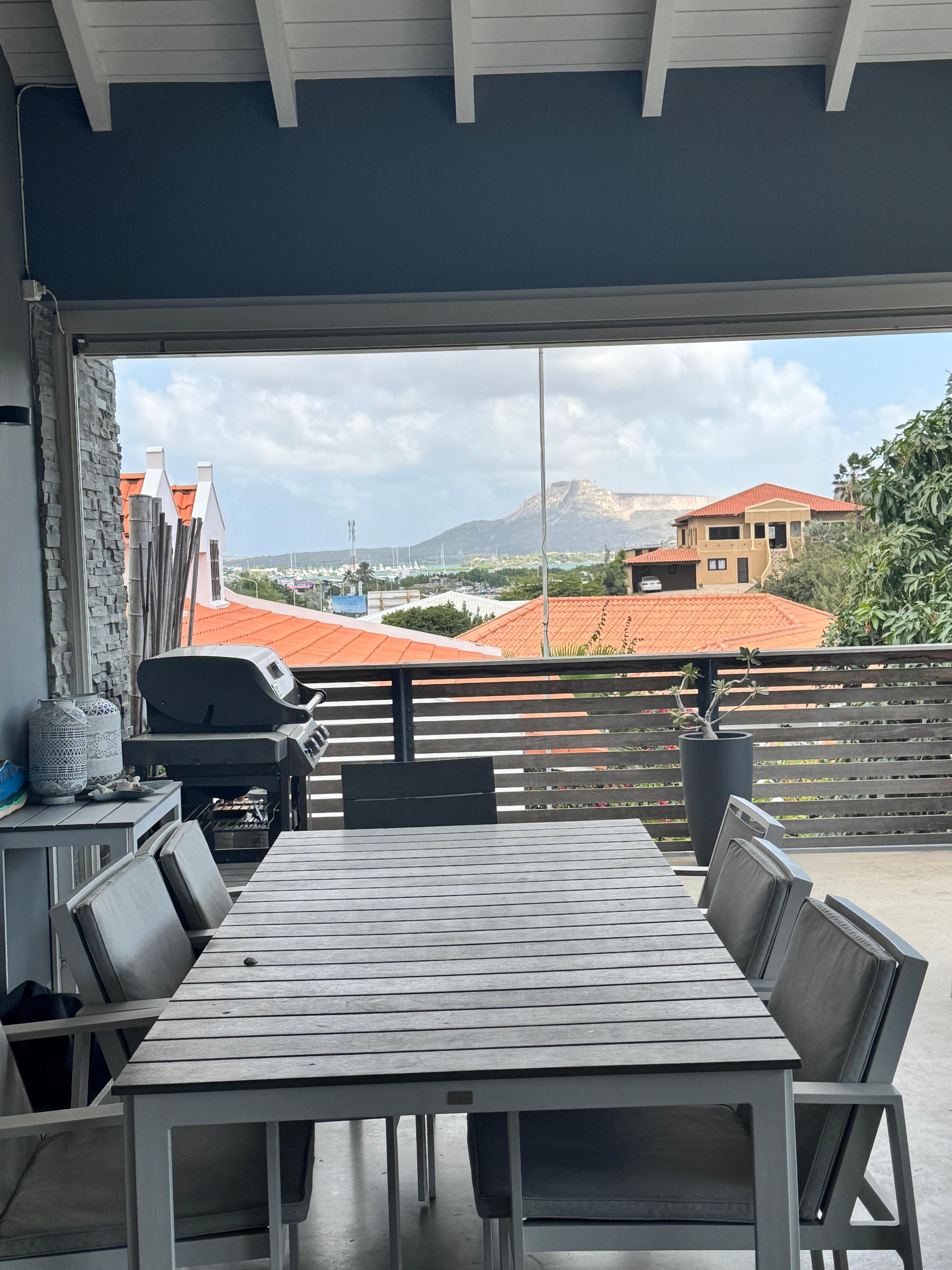 Gorgeous views and a breeze to cool the house throughout the day 