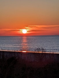 An awesome and wonderful display of God's majesty!!