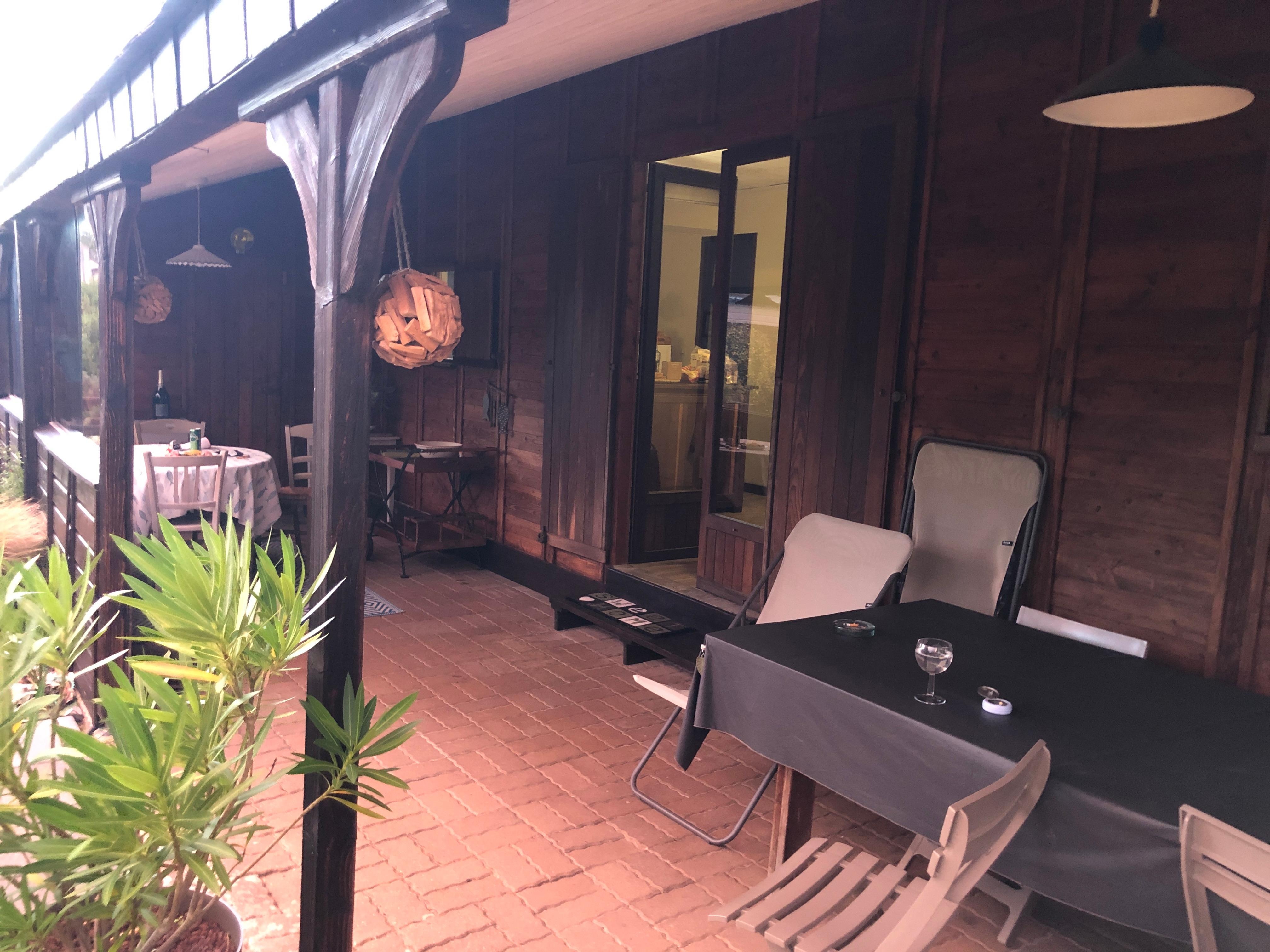 La terrasse couverte 