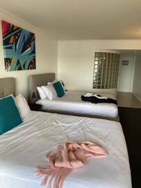 Twin bed room