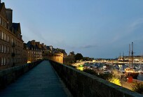 Awesome walk along the ramparts in the evening