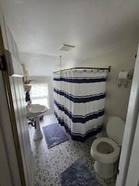 Upstairs bathroom
