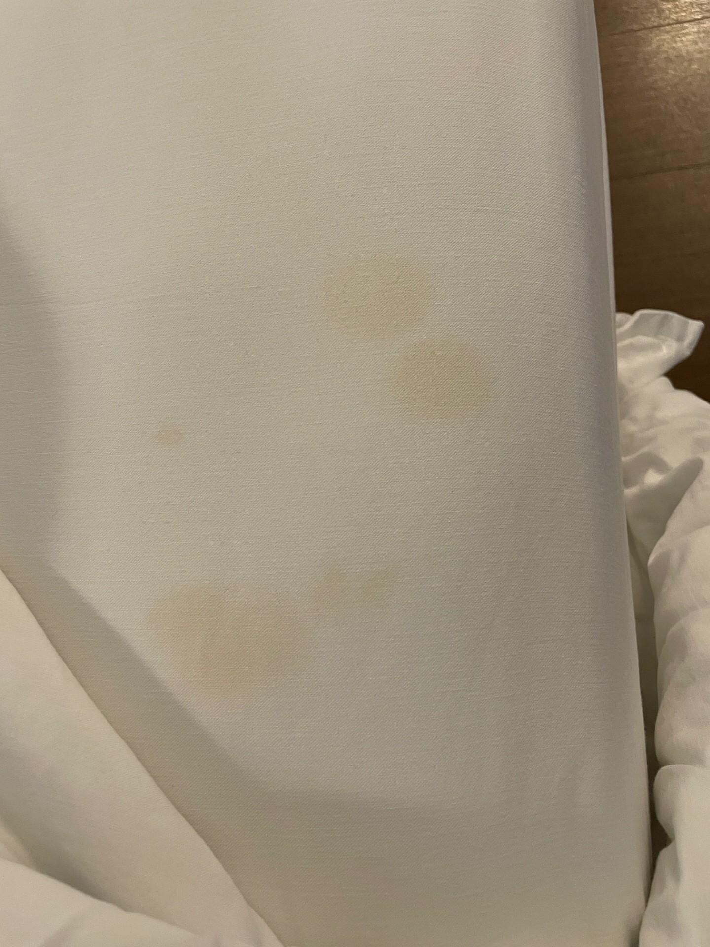 dirty sheet, best western Sunridge Inn & Conference center