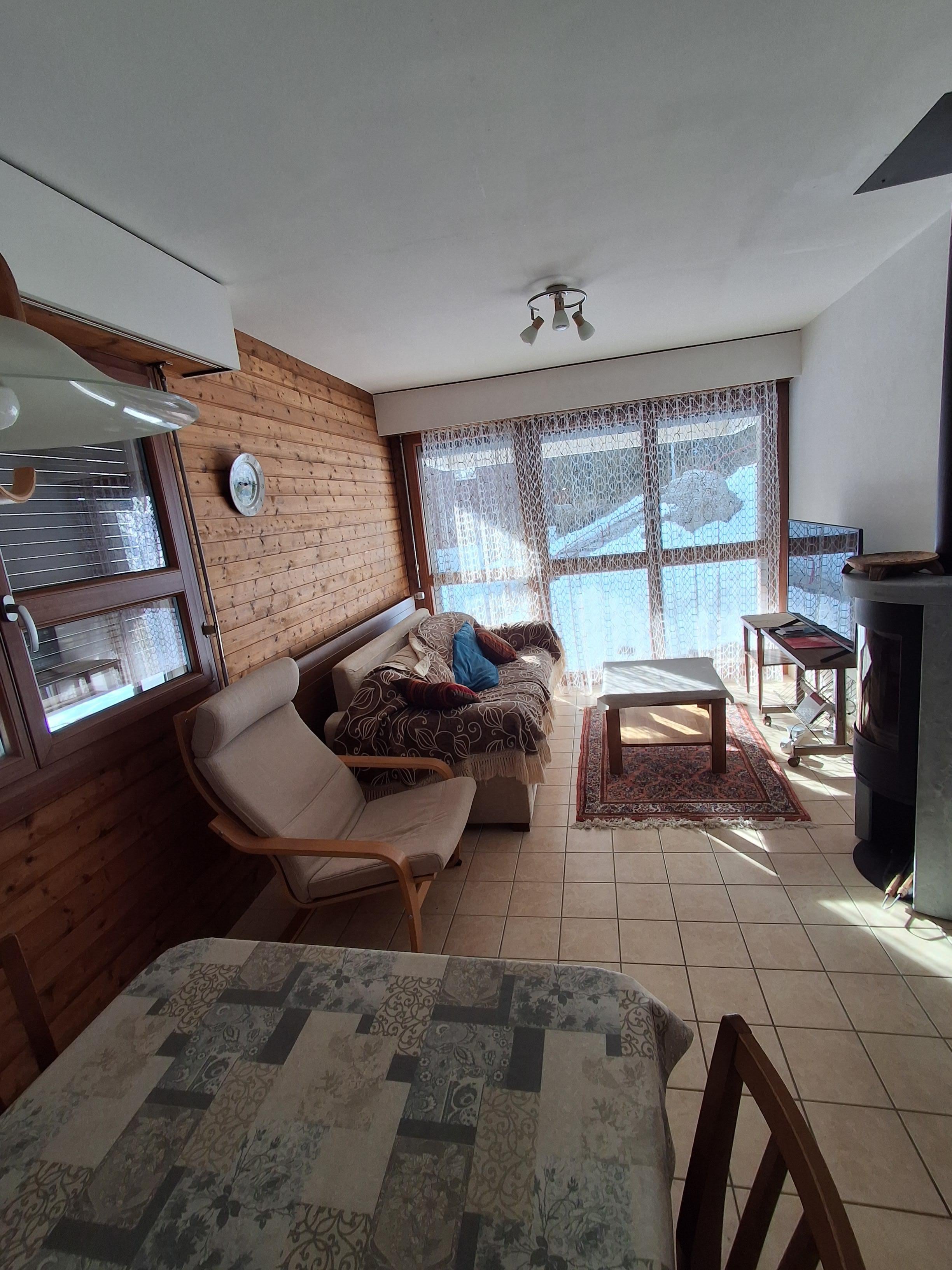 Open plan living and dining space.