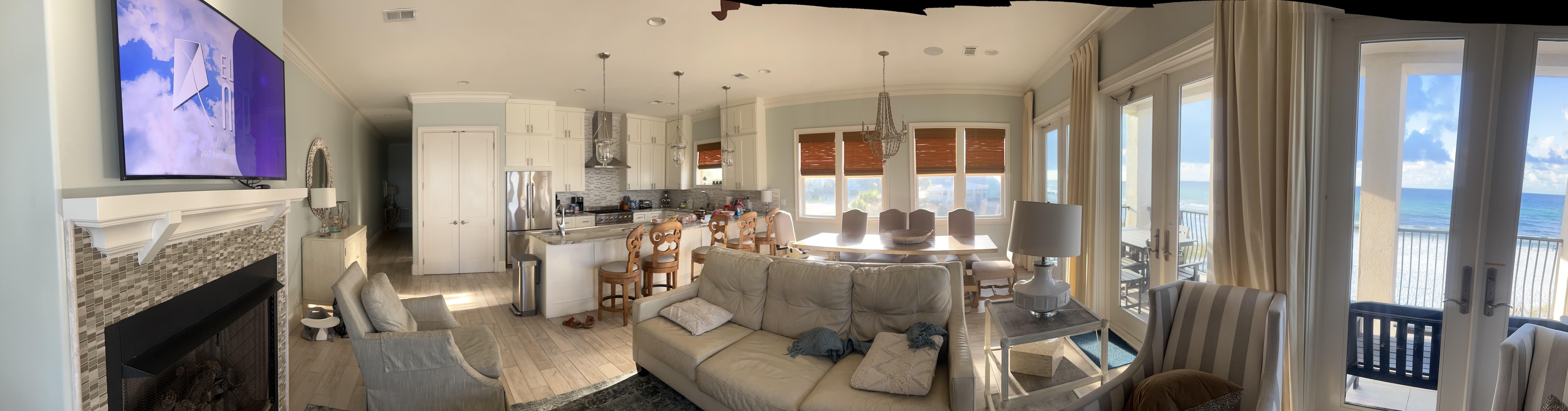 kitchen / living room