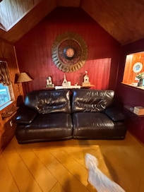 Living area with tv and wifi