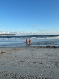 Kids loved the ocean 🌊