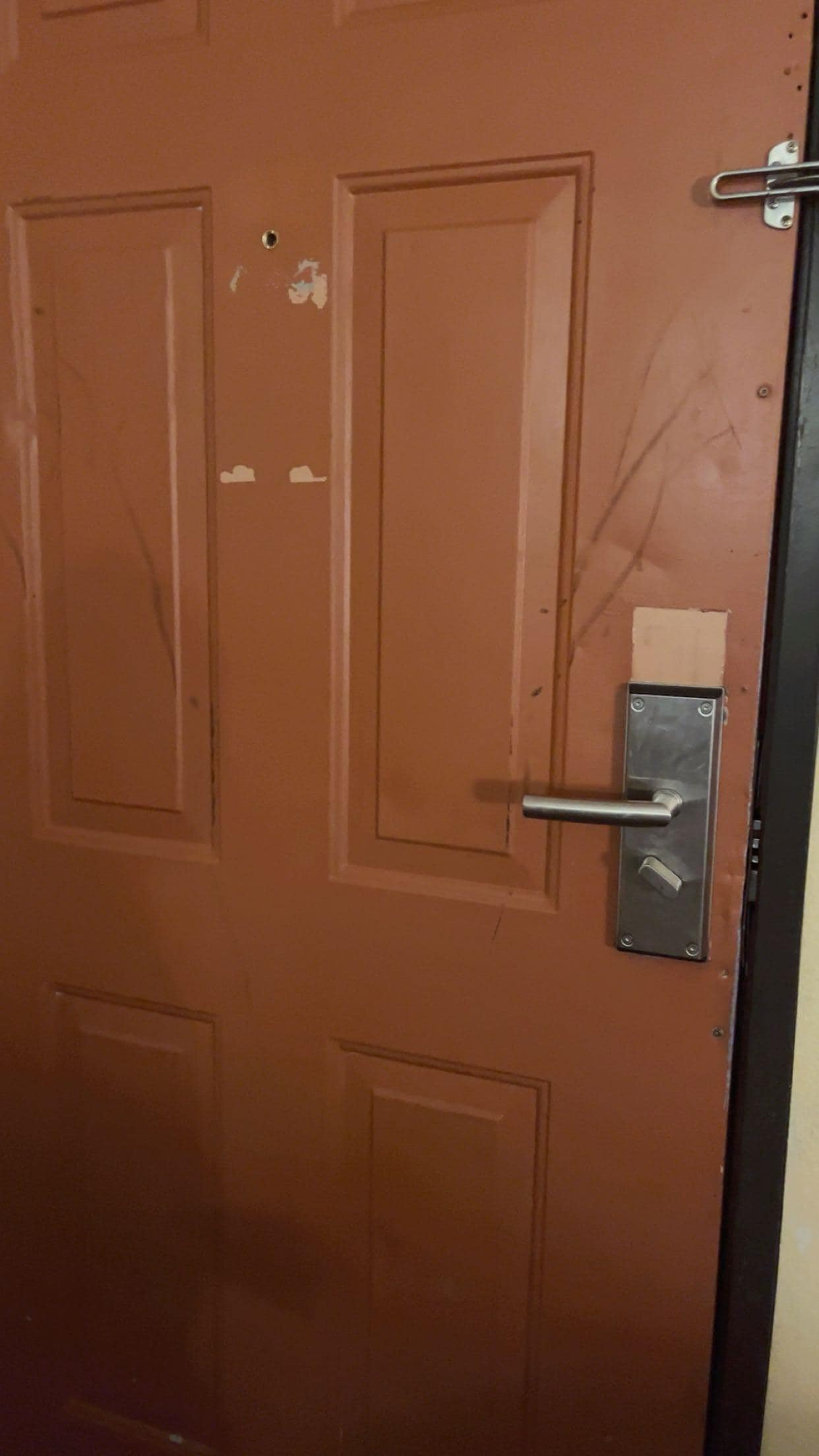 Aside from being dirty the door didnt feel like it was sturdy or secure. 