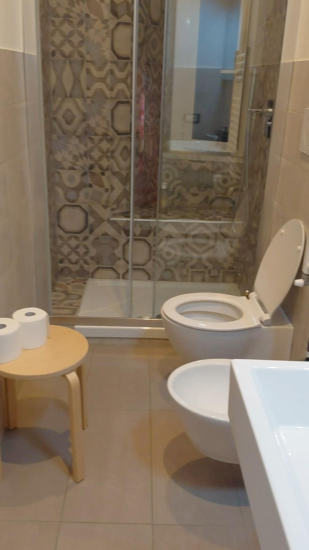 Toilet 1