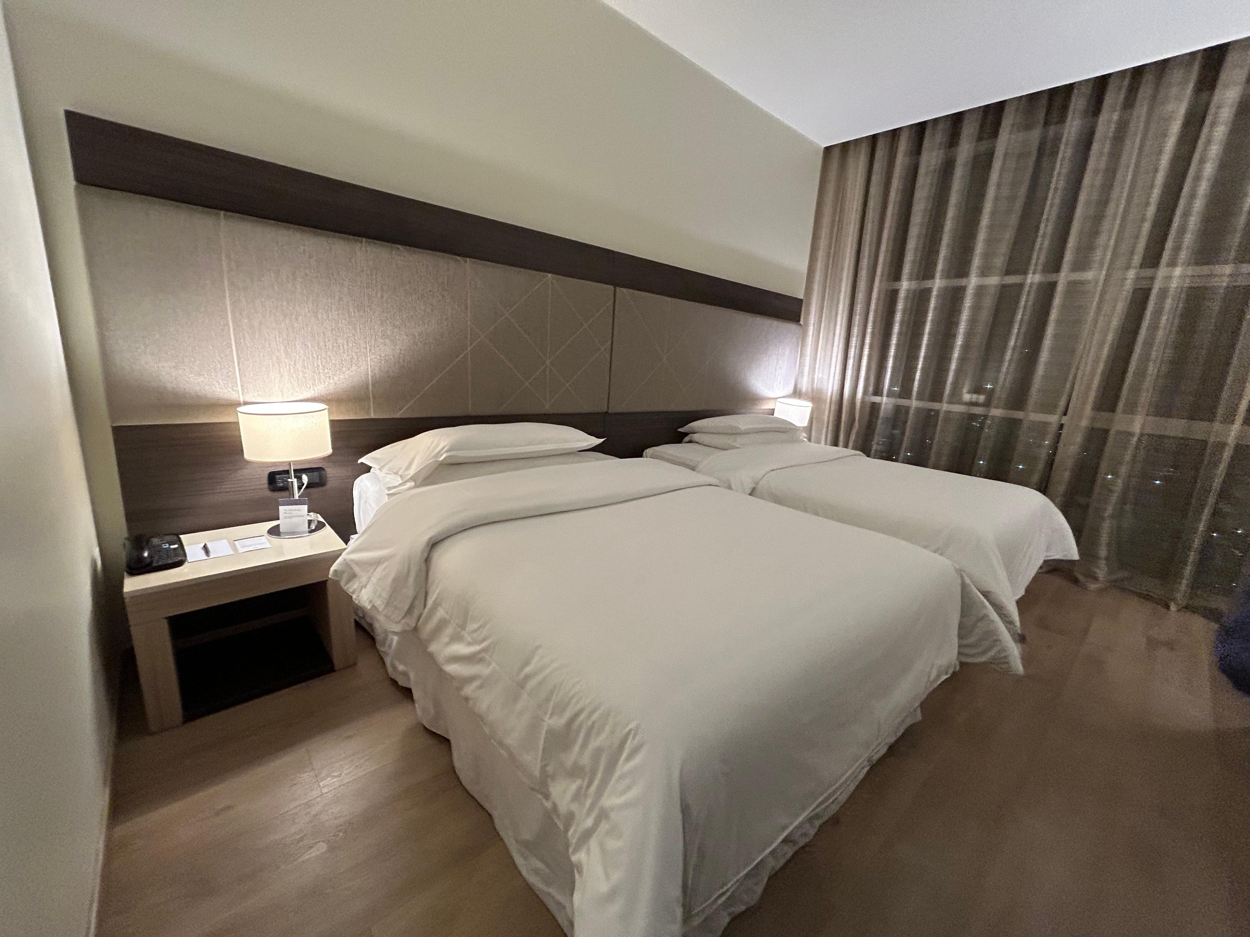 ベッドはゆったり