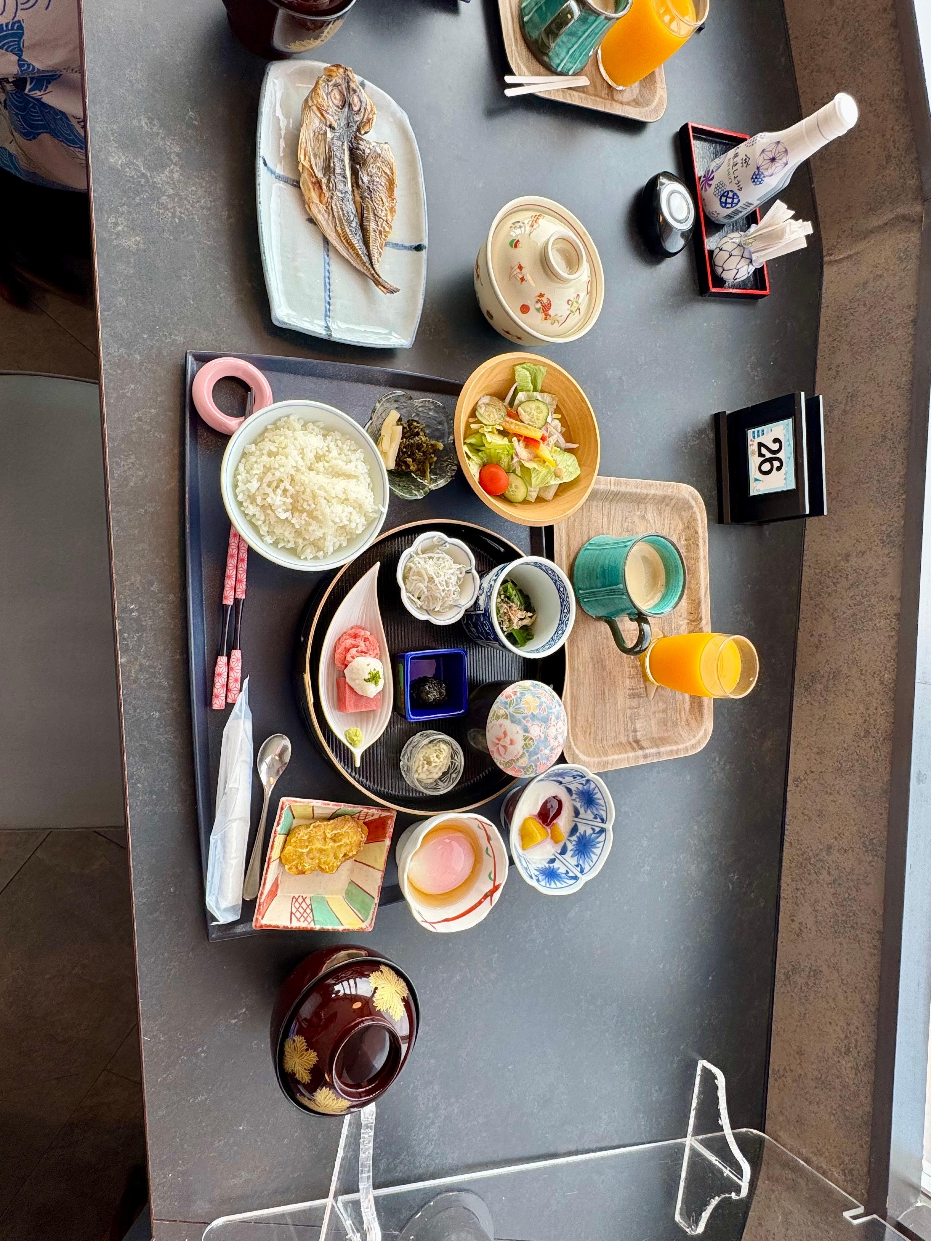 traditional japanese breakfast