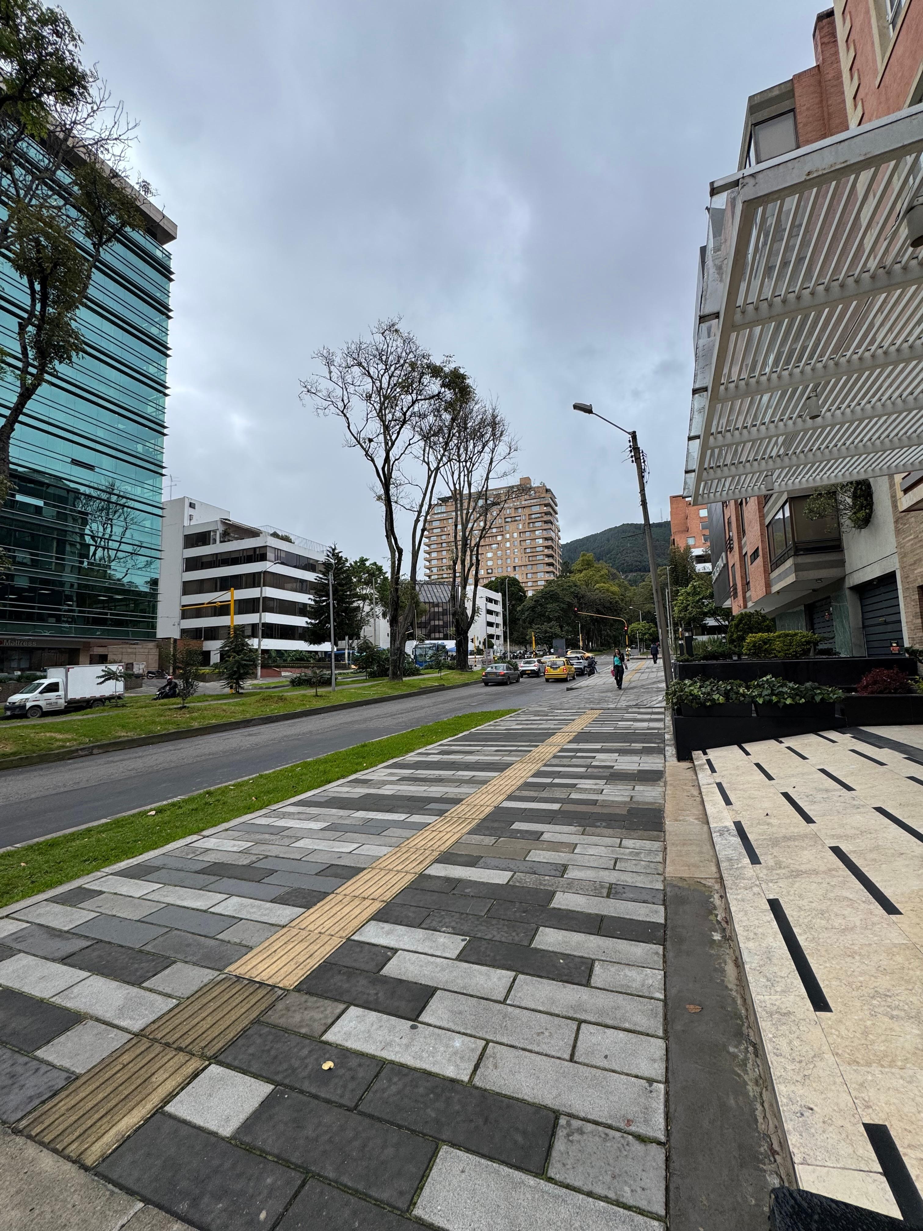 Street in front of the hotel.