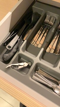 キッチンのカトラリーも完璧です。