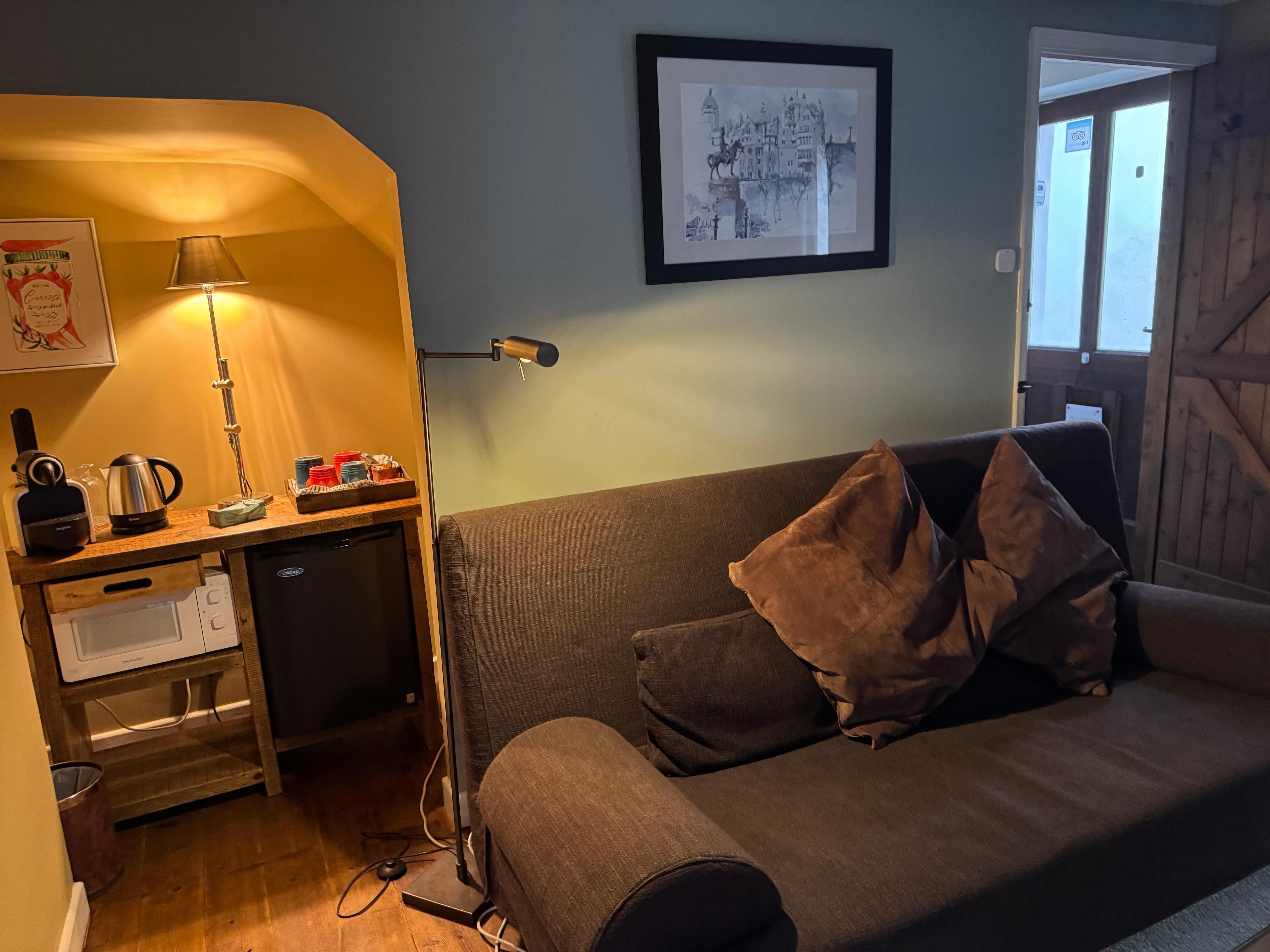 Lounge area