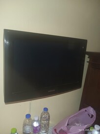 Tiny TV; no remote