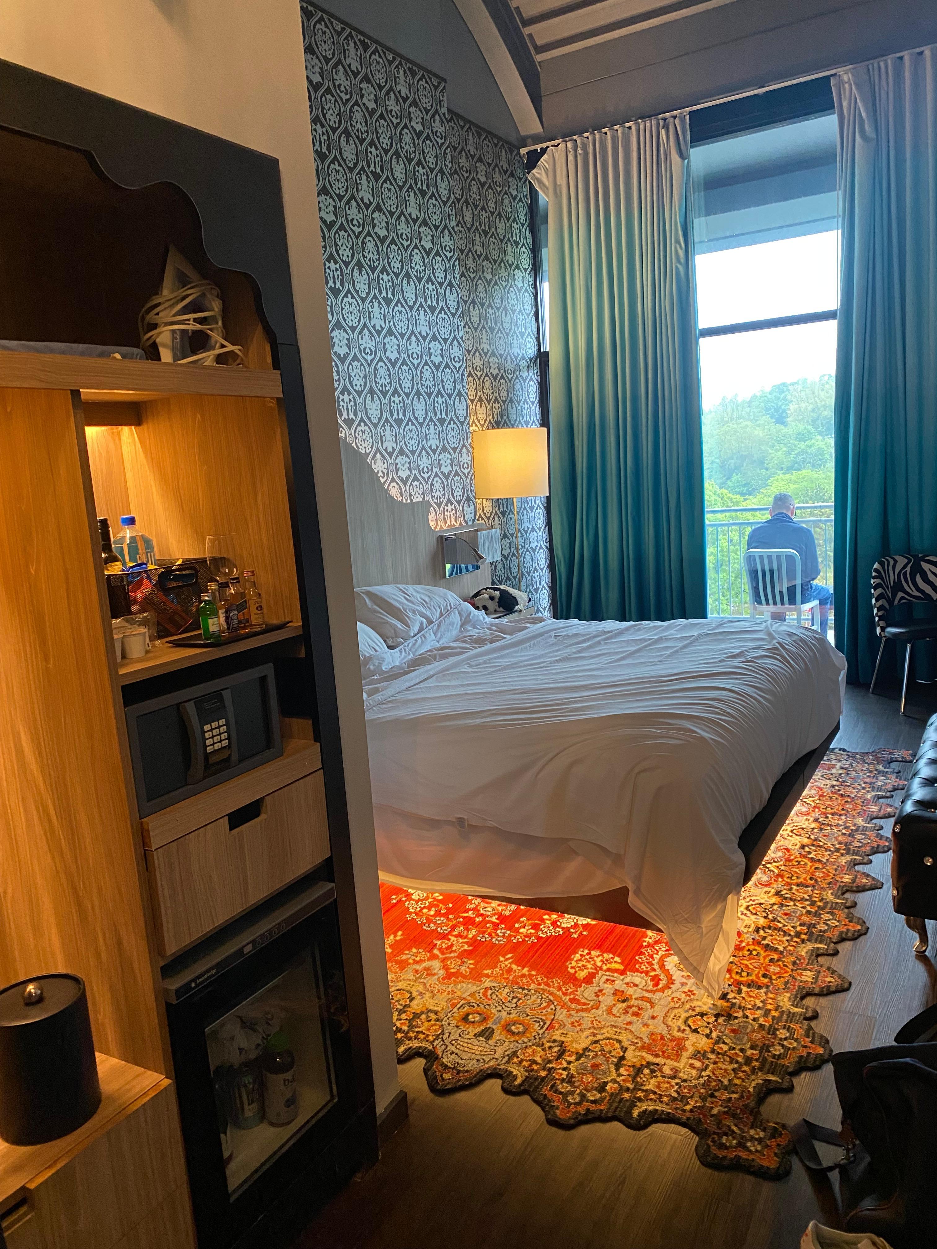 King Balcony room