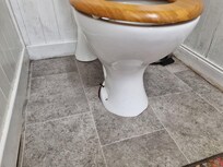 wobbly toilet pot