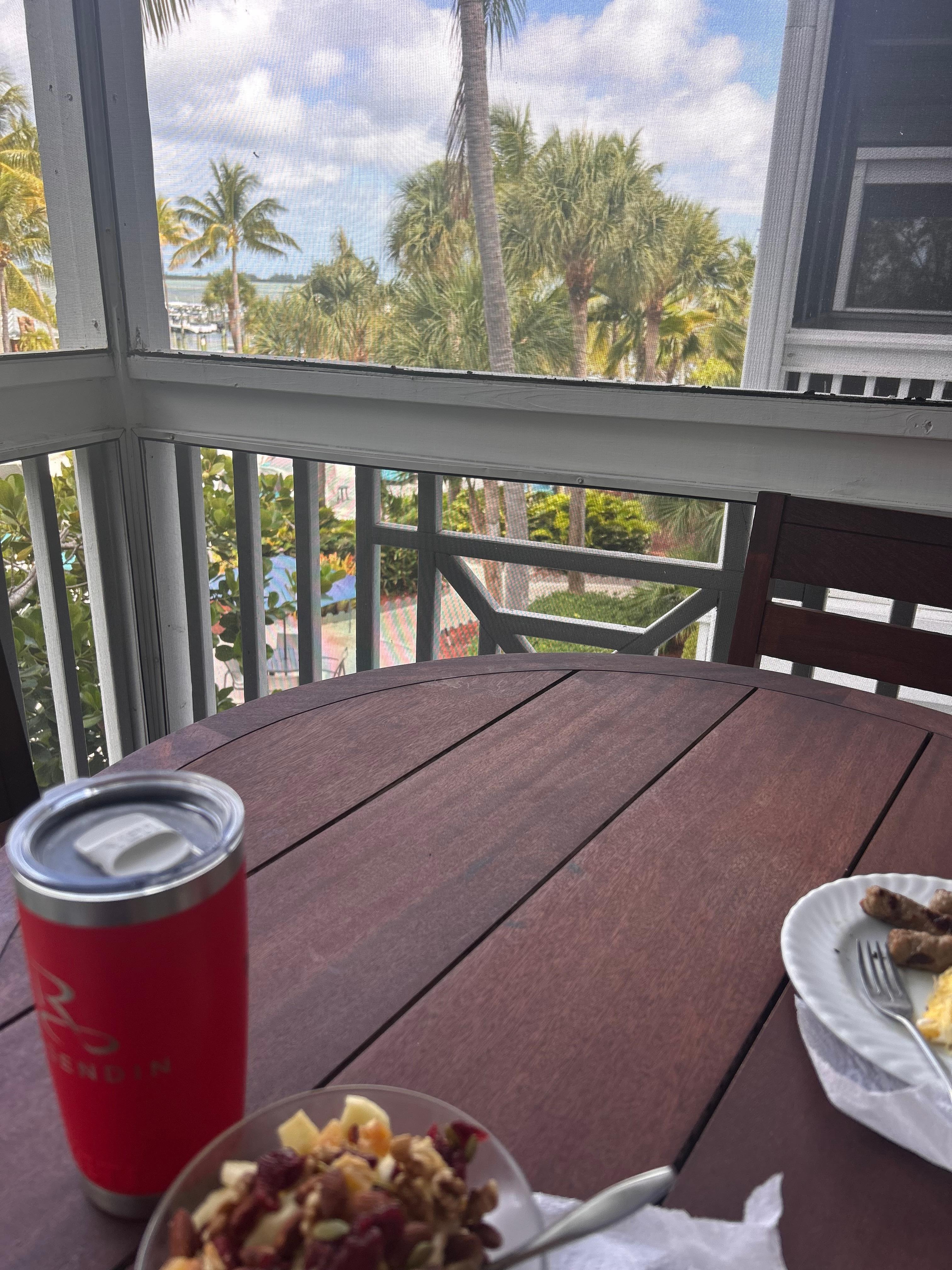 Breakfast on the pool side deck