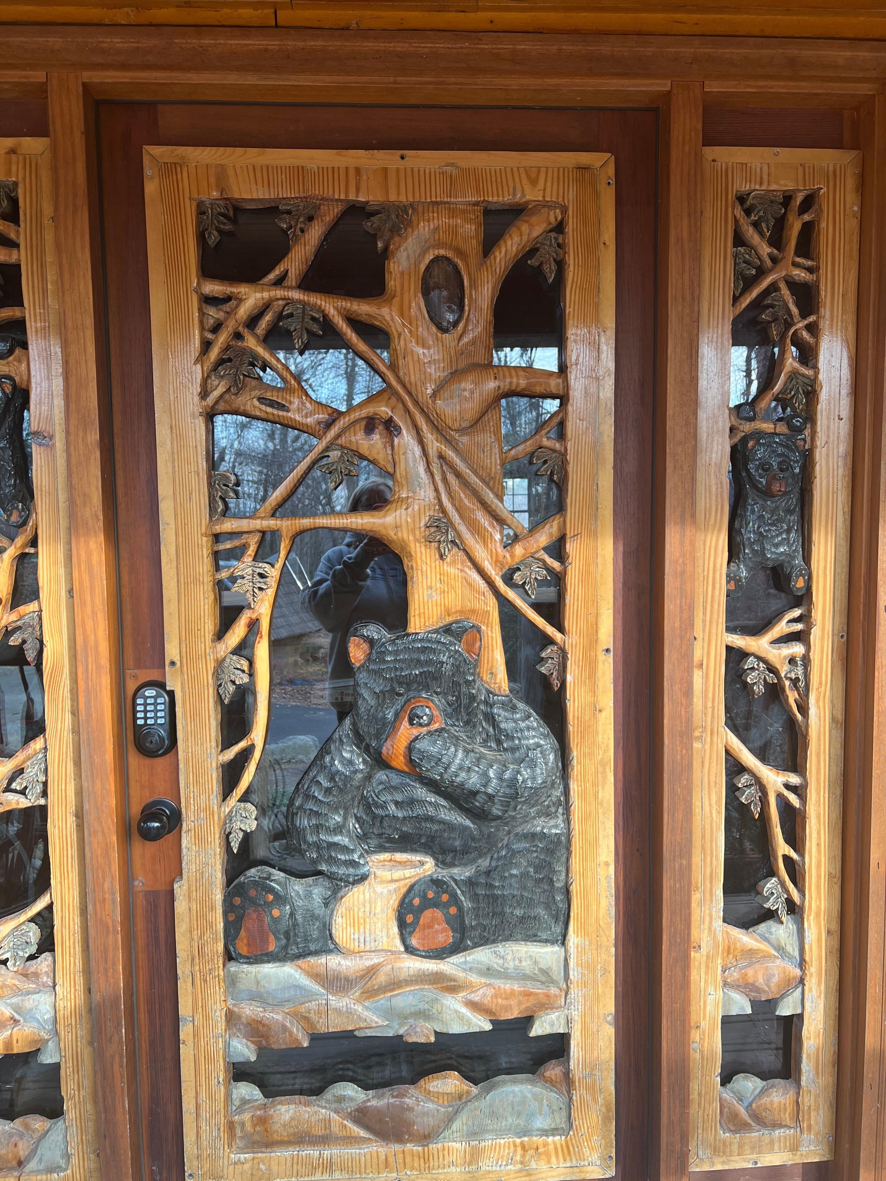 Beautiful and detailed inviting entry way