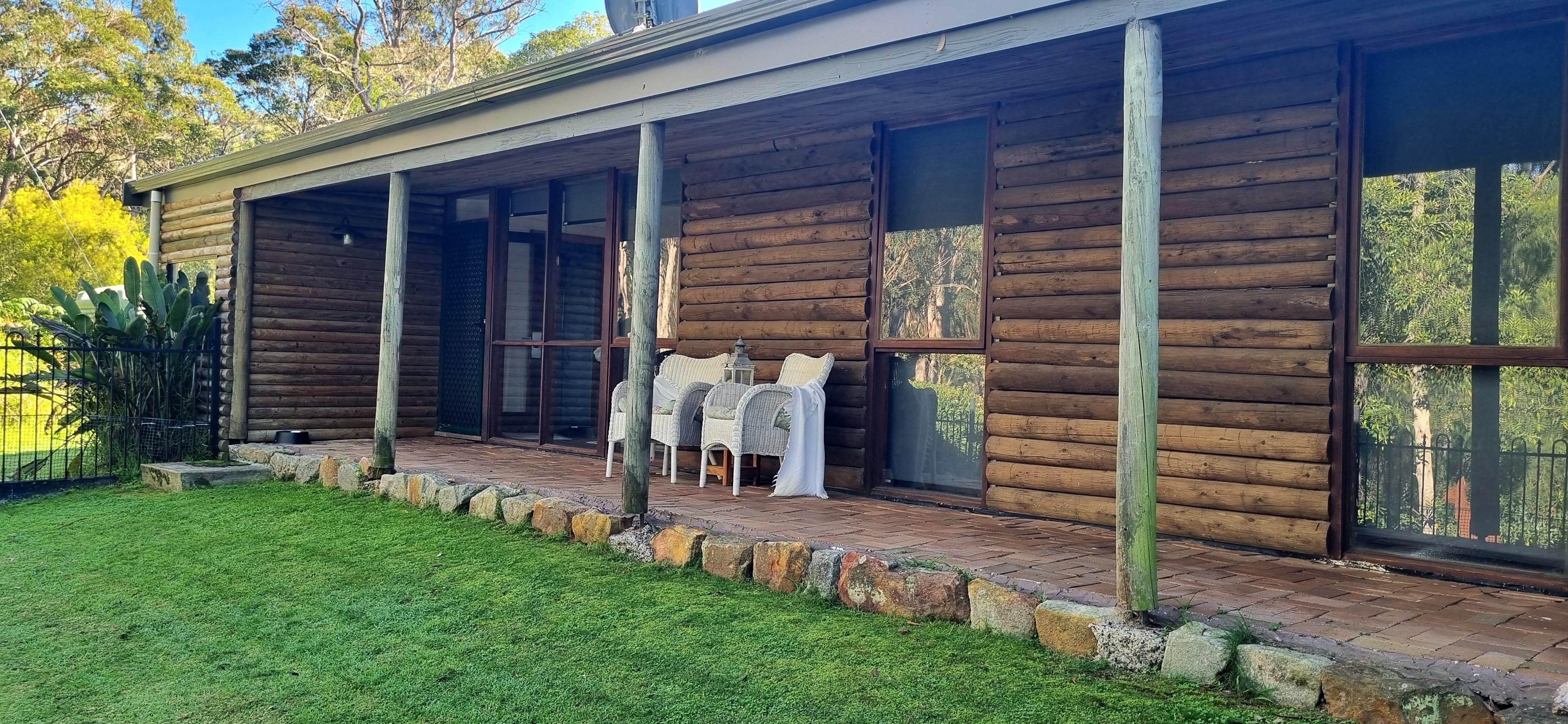 Relaxing place for a coffee and watch the birds