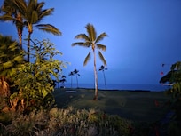 Lawn area where the hula performance is on Mondays..free!