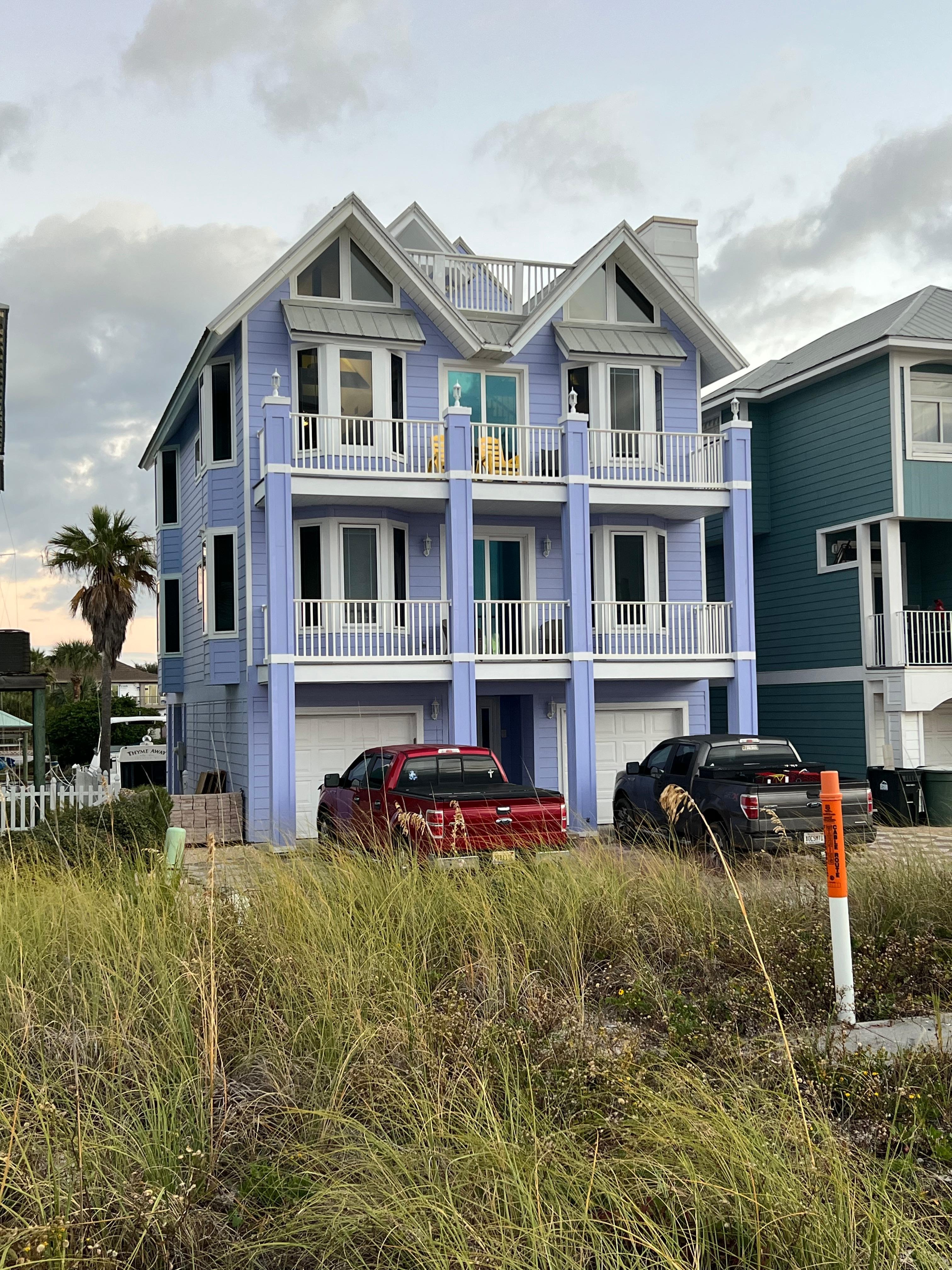 Great location across from beach. Your beach view is not blocked. 