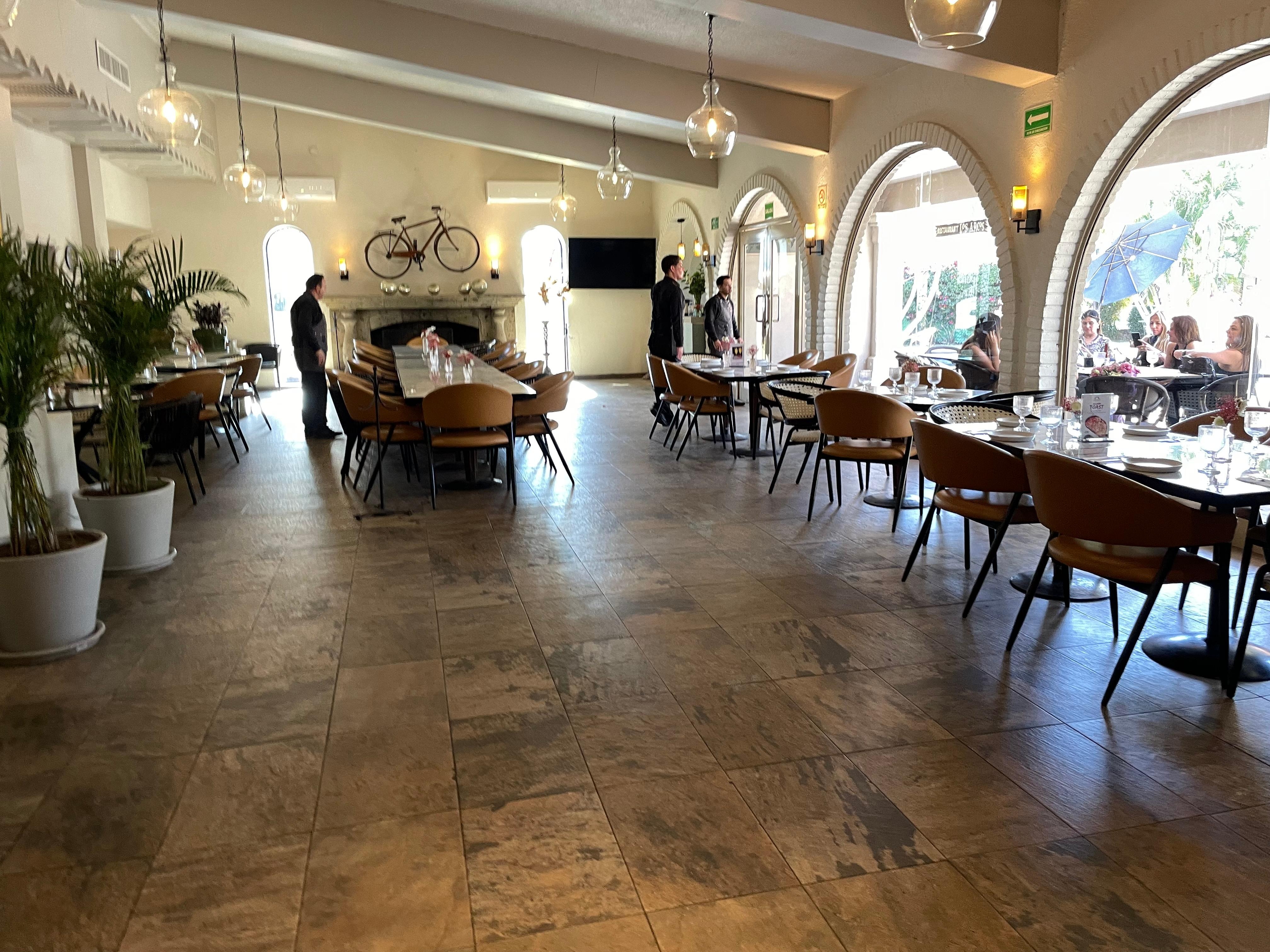 Belle salle à dîner 